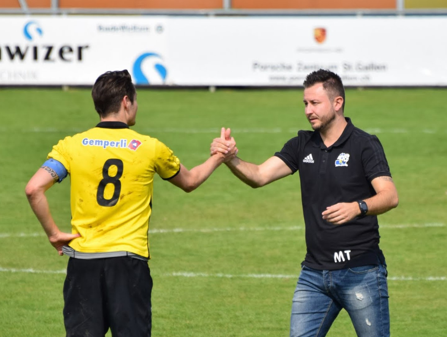 Der leidenschaftliche Fussballtrainer Tomislav Mijatovic im Porträt Der leidenschaftliche Fussballtrainer Tomislav Mijatovic im Porträt